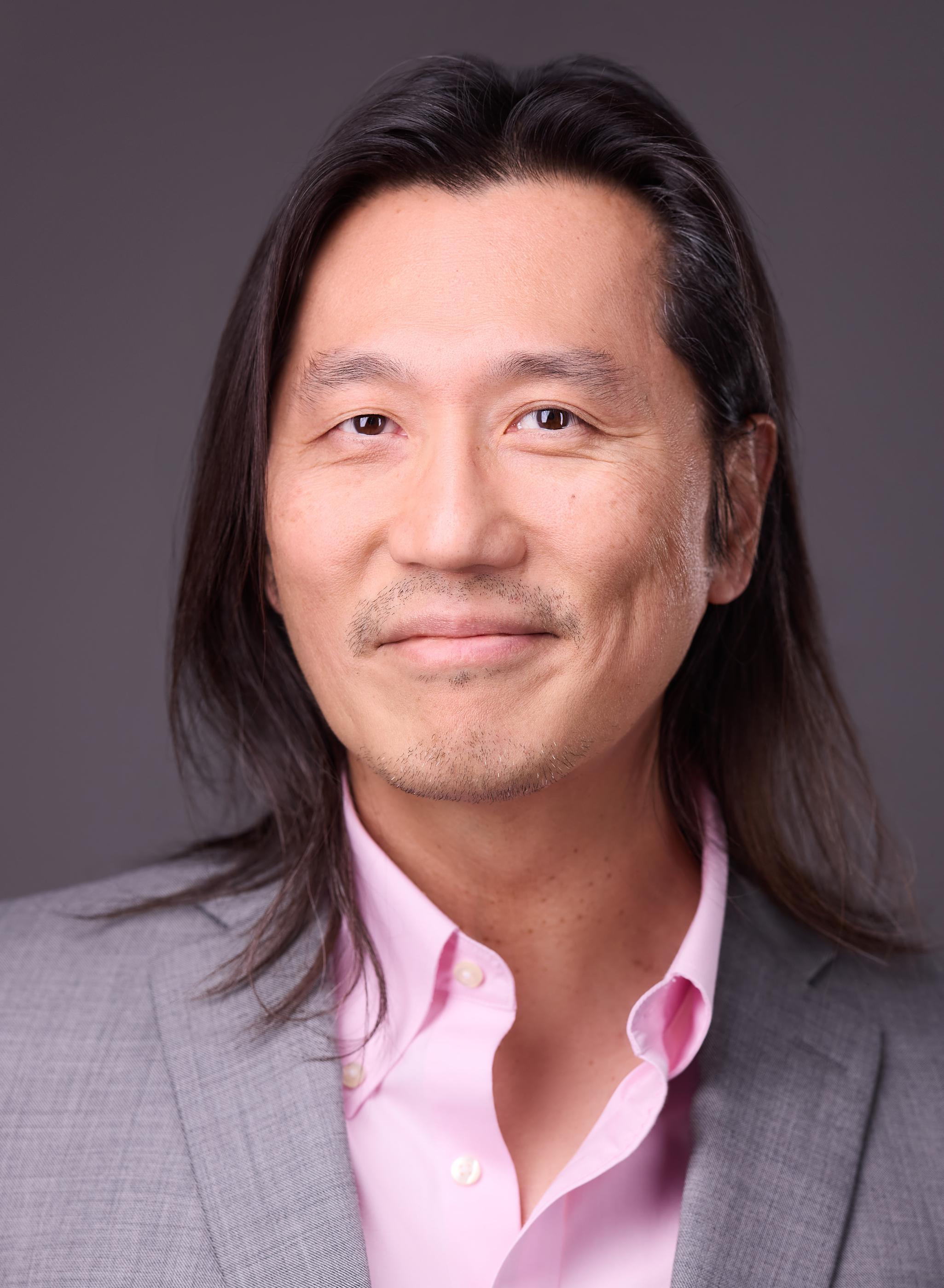 Dr. Alexander Kim: Phoenix Oral Surgeon and Dental Implants